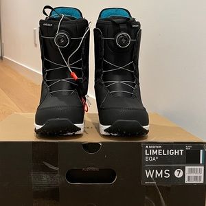 Burton Women’s Limelight Snowboard Boots - NEW IN BOX WITH TAGS
